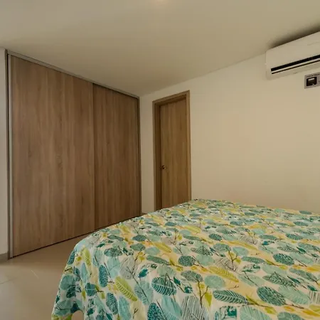Apartamento Por *