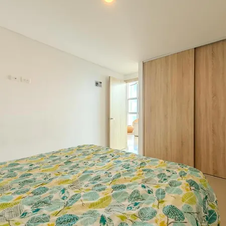 Apartamento Por *